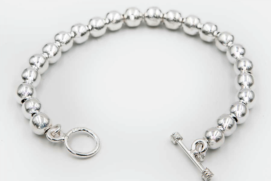 Plain beads bracelet