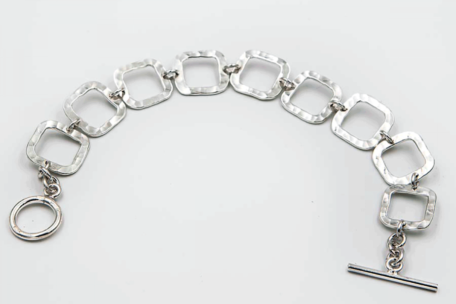 Squared links bracelet (hammered and plain)