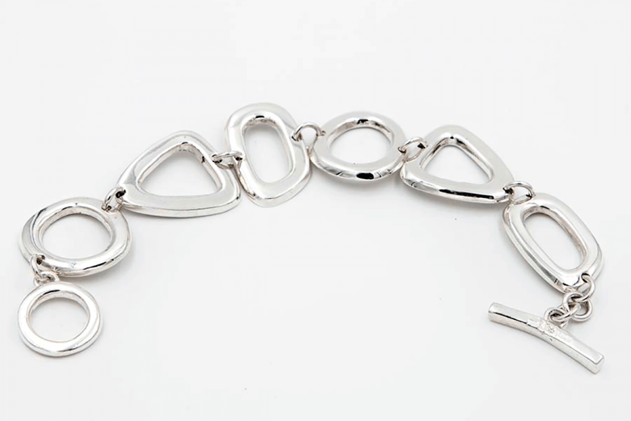 Abstract soldered links bracelet