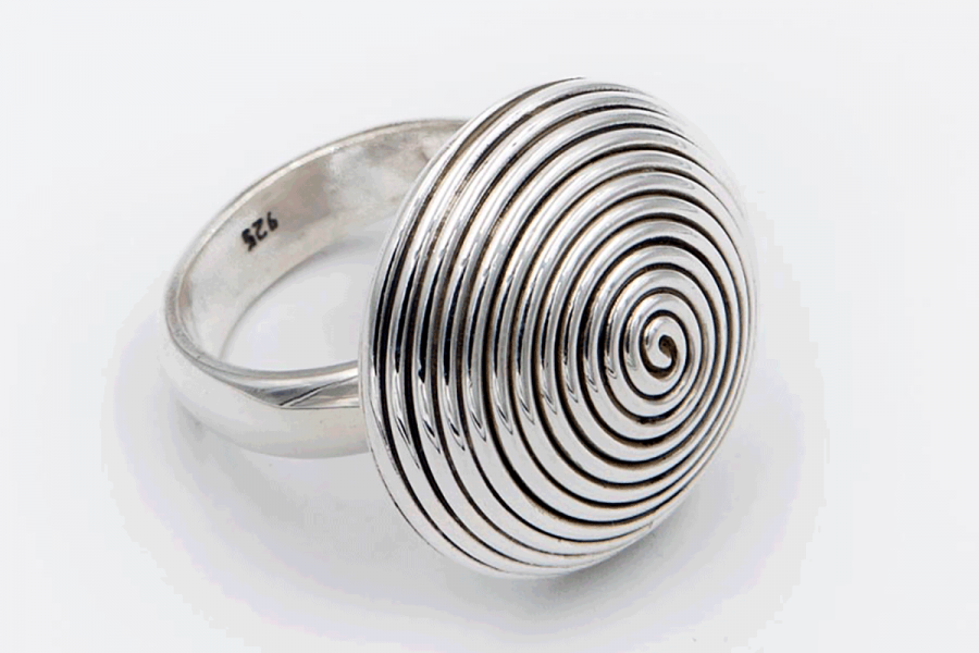 Distressed swirl ring